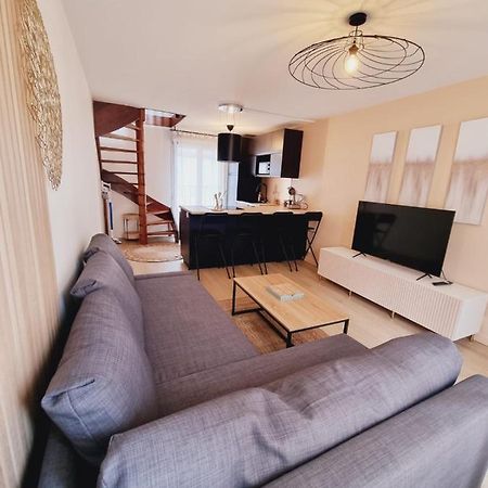 Duplex Neuf Centre Ville Avec Parking Neauphle-le-Château المظهر الخارجي الصورة
