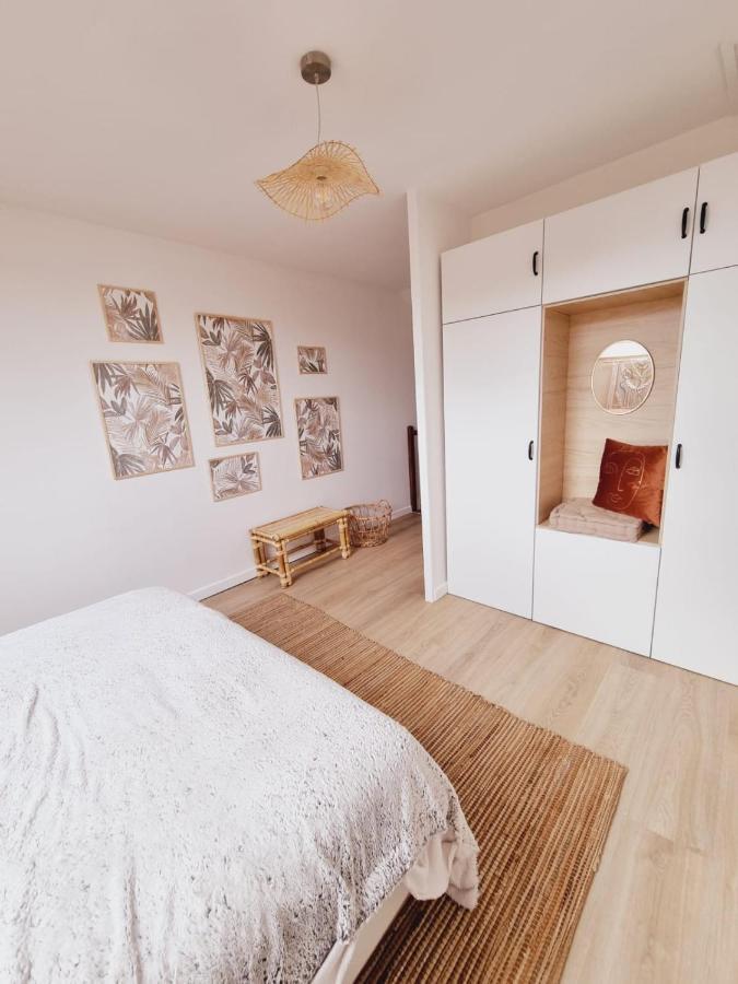 Duplex Neuf Centre Ville Avec Parking Neauphle-le-Château المظهر الخارجي الصورة